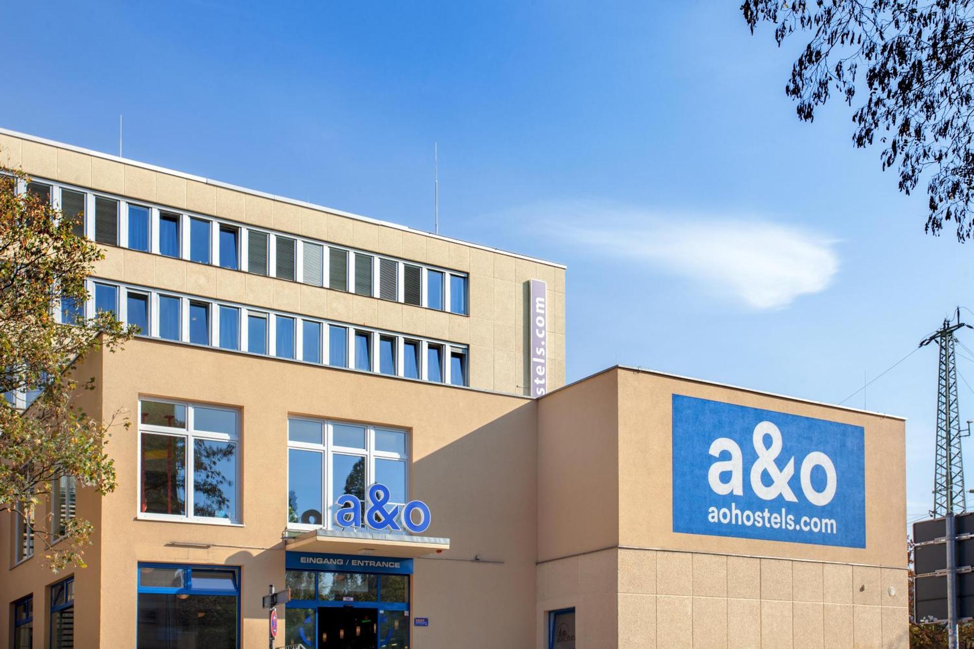 Hotel A&O Aachen Hauptbahnhof Exterior foto